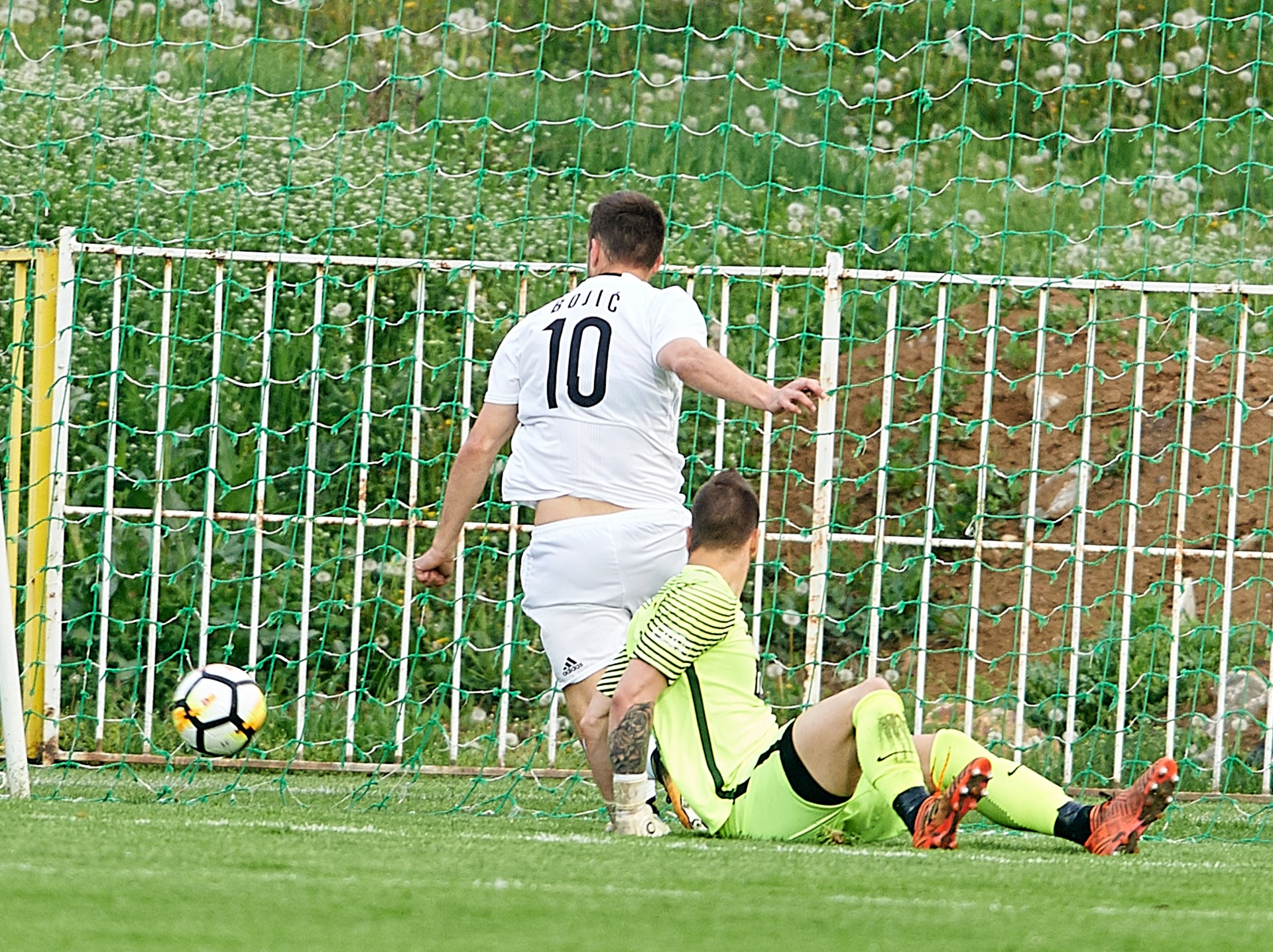 Petar Bojić postiže gol protiv Partizana - Petar Bojić,Jovan Kokir | FkCukaricki